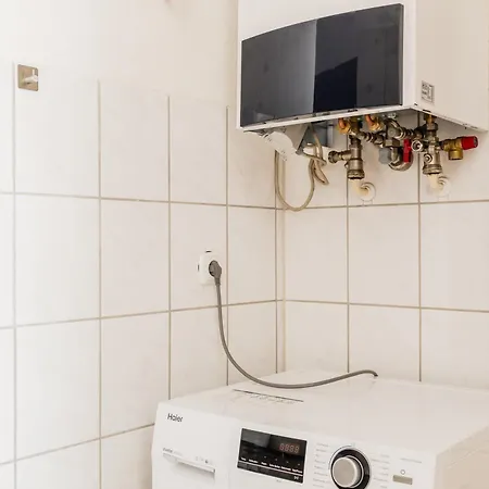 2-room Apartment *